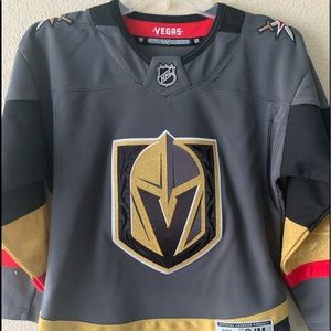 NEW NHL VGK Kids Jersey S/M